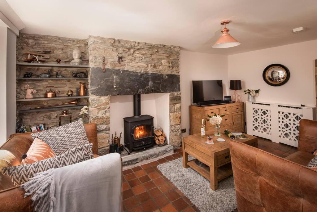 Charming Riverside Cottage In Snowdonia National Park Tanygrisiau Esterno foto
