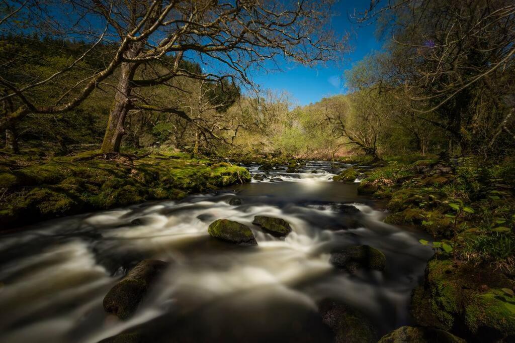 Charming Riverside Cottage In Snowdonia National Park Tanygrisiau Esterno foto